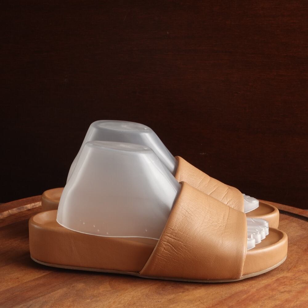 Beek Sandals WMS SZ 10 Brown Pelican Platform Slide Leather Coastal Minimal Shoe